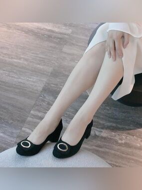 NWT Woman’s Benassal Orthopedic Slip On Heels
